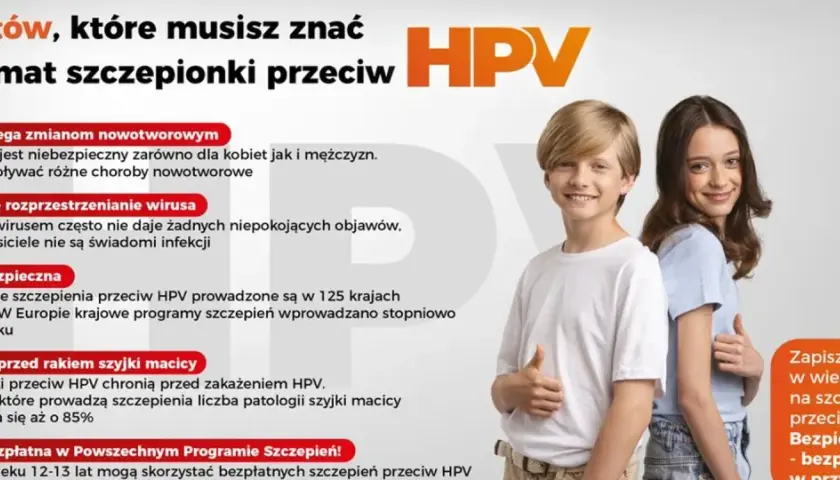 Uśmiechnięci nastolatkowie na tle informacji o szczepieniu na HPV. Dowiedz się 5 faktów o tej bezpiecznej i bezpłatnej profilaktyce.